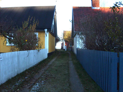Strdde mellan gatorna.